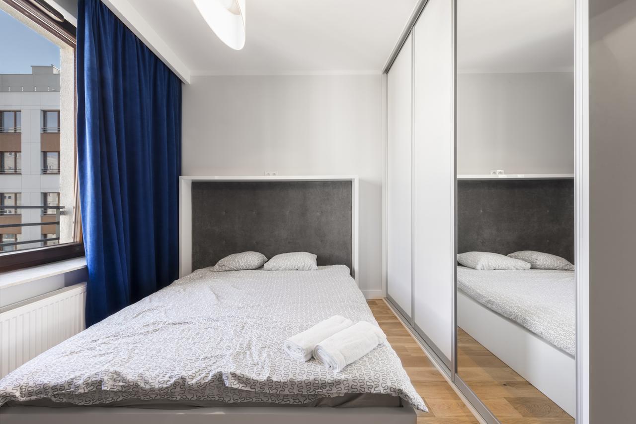 ורשה Executive Suites Moduo מראה חיצוני תמונה
