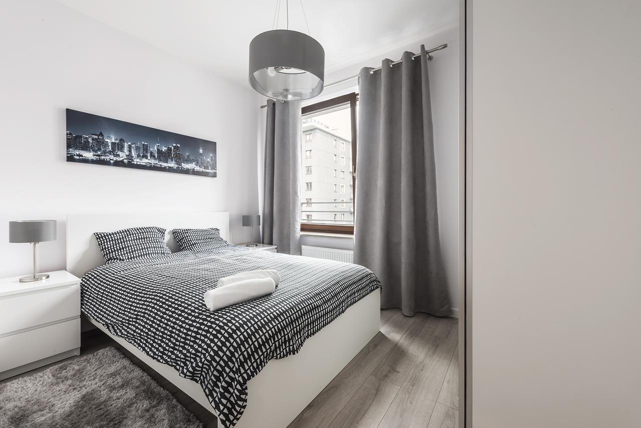 ורשה Executive Suites Moduo מראה חיצוני תמונה